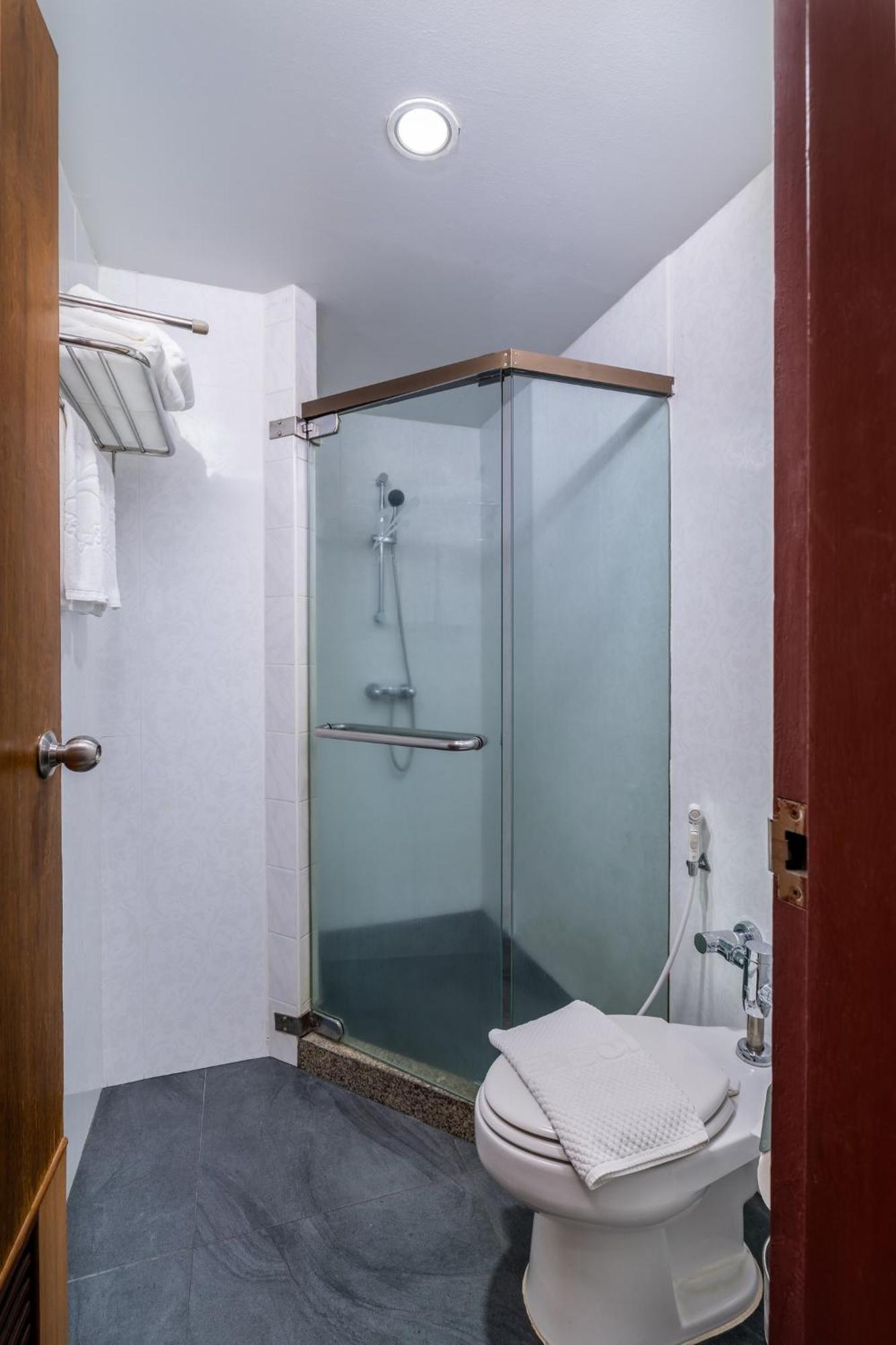 V.L. Hatyai Hotel Хатъяй Экстерьер фото